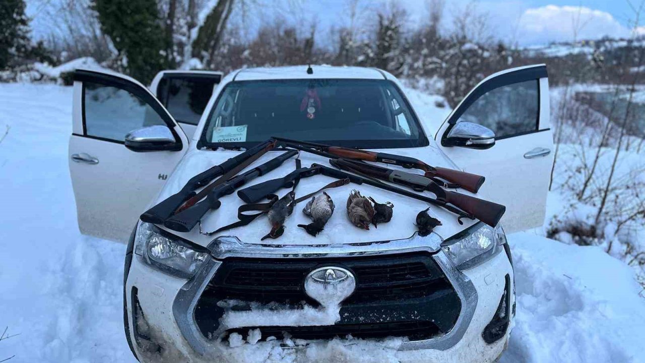 Sinop’ta yasa dışı avcılık yapan 23 kişiye idari işlem