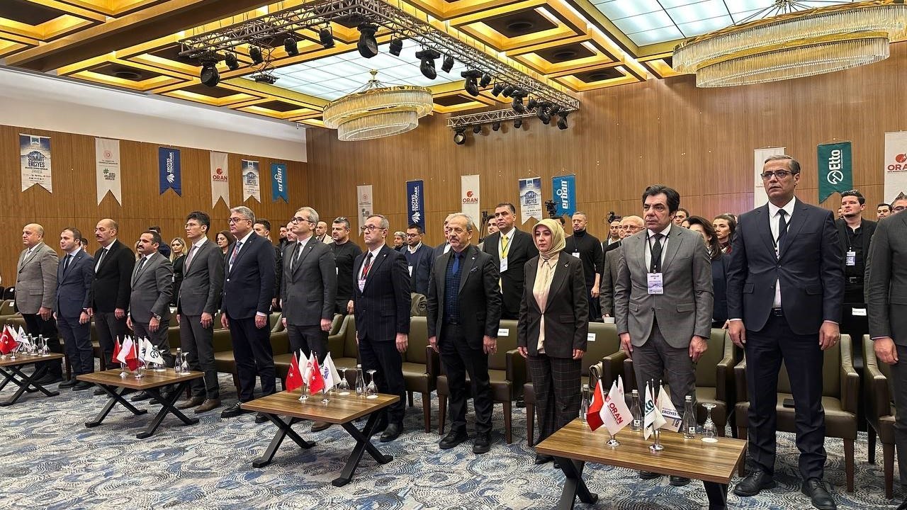 Kayseri’de Summit Erciyes Geleceğe Yatırım Yapanlar Zirvesi düzenlendi