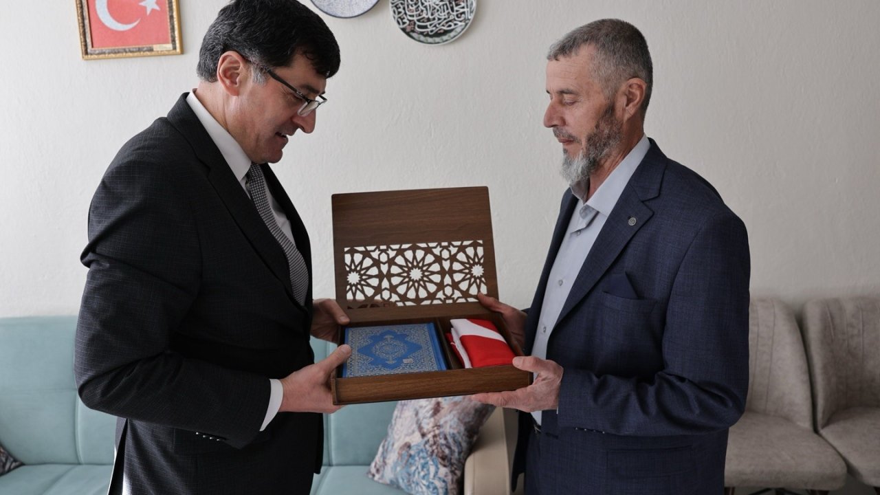 Başkan Eyüp Kahveci’den şehit ailesine anlamlı ziyaret