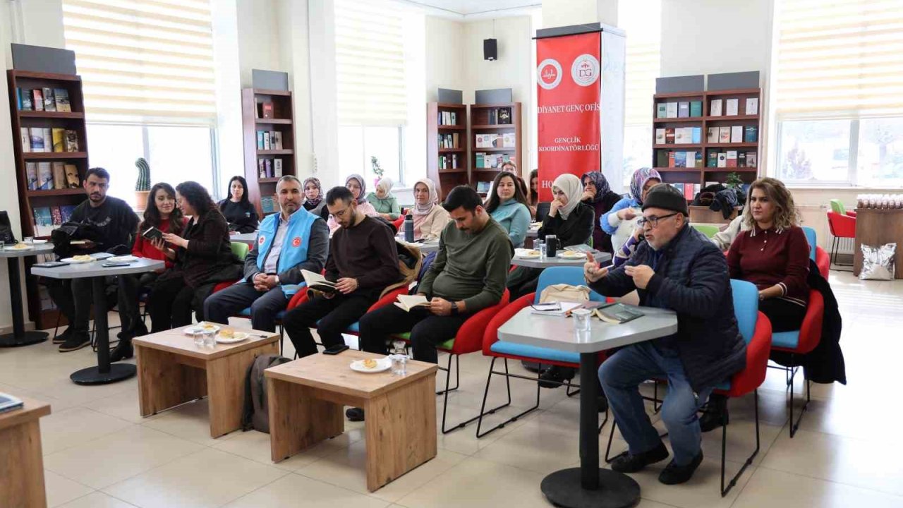 ‘Nitelikli okur buluşmaları’ 3 yıldır devam ediyor