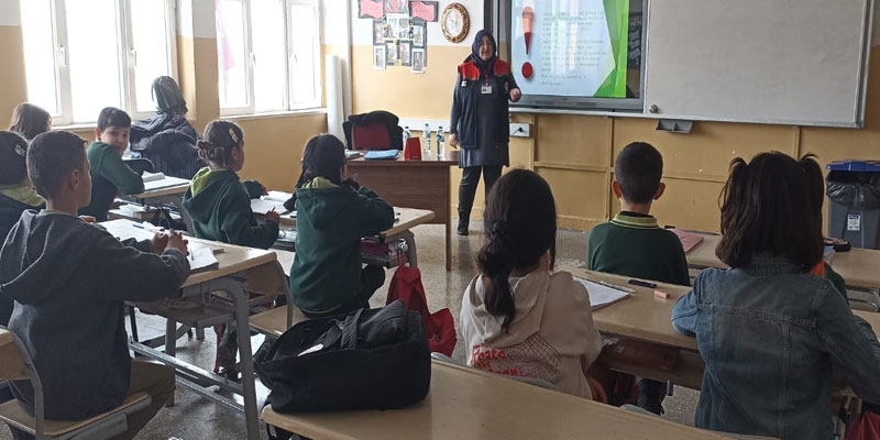 Okullarda “Güvenilir Gıda, Sağlıklı Gelecek” Eğitimi Verildi