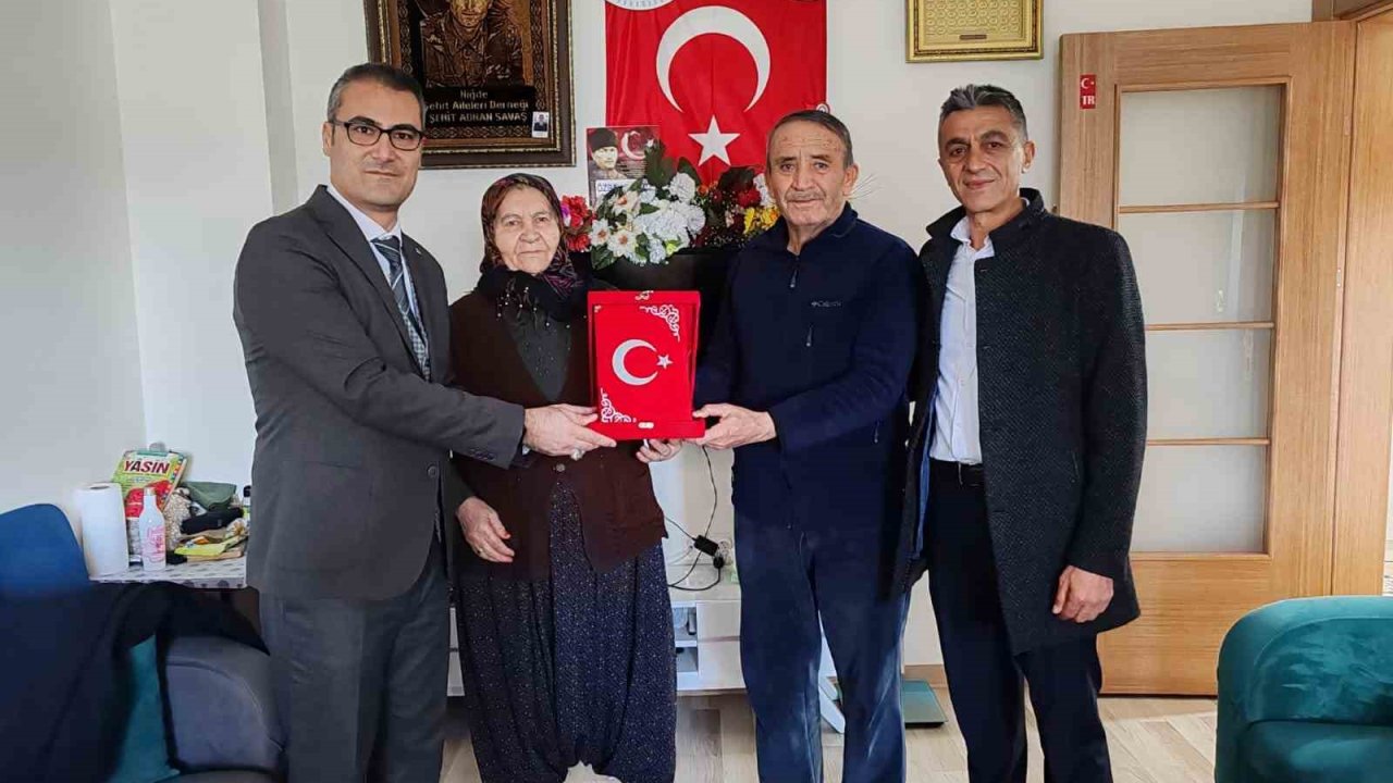 Niğde SGK İl Müdürü Eray Buz’dan şehit ailelerine anlamlı ziyaret