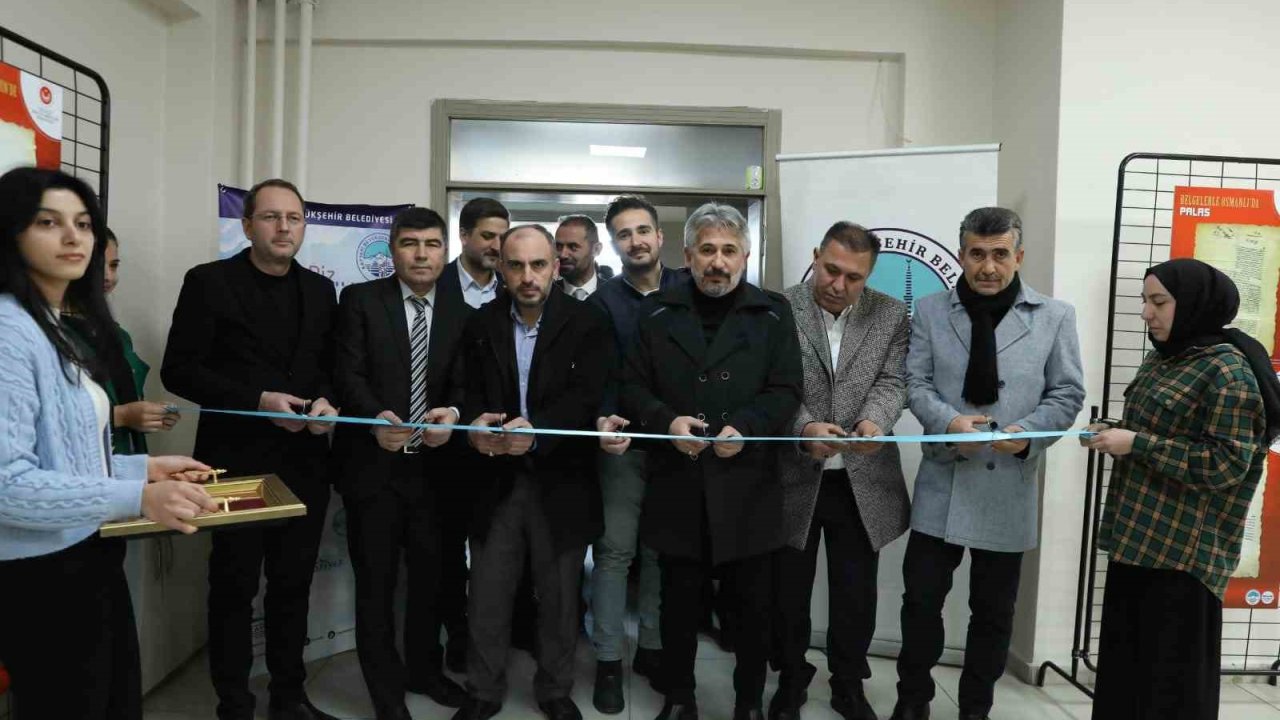 KAYMEK’ten ‘Belgelerle Osmanlı’da Palas’ sergisi