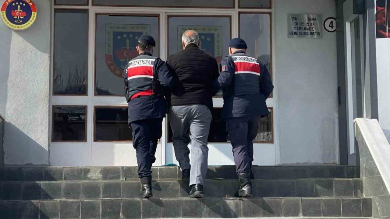 10 yıl 10 ay hapis cezası ile aranan şahıs jandarma tarafından yakalandı