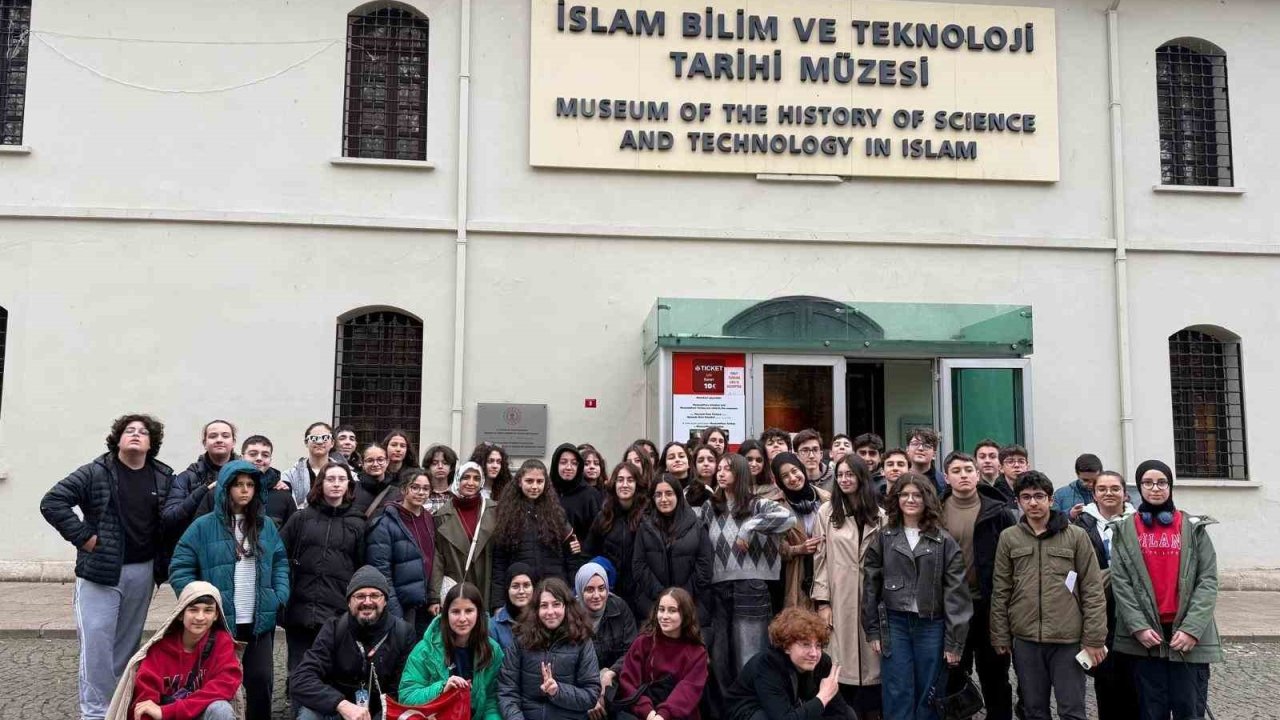 ‘Alev Alatlı’nın İzinde Hayırhah’ projesi hayata geçti