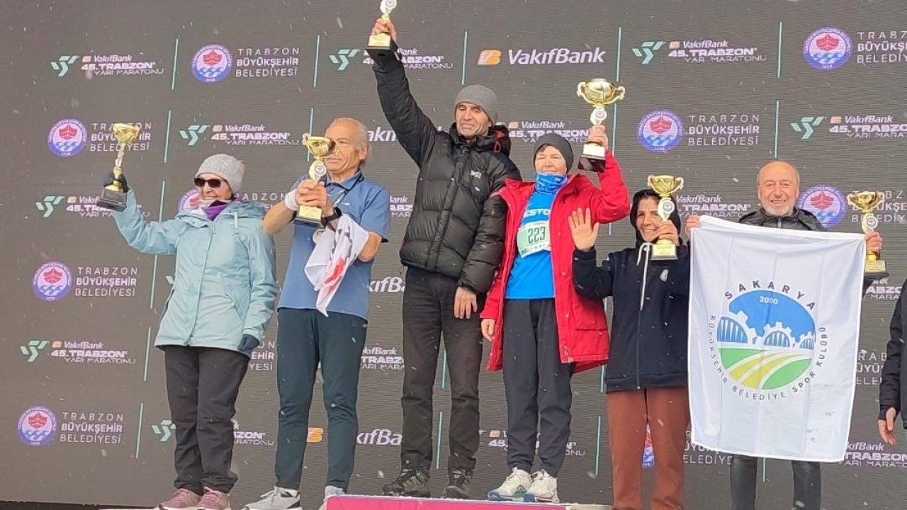 Sakarya Büyükşehir sporcuları Trabzon’dan dereceyle döndü