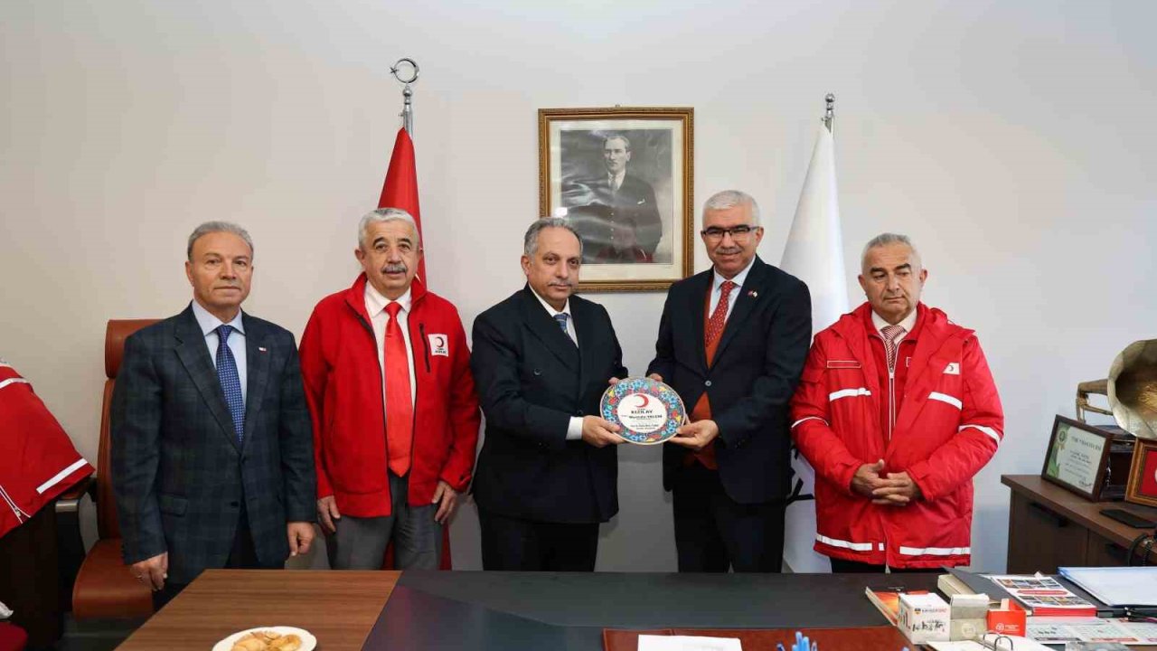 Kızılay Genel Başkan Yardımcısı Saygılı’dan Başkan Yalçın’a teşekkür
