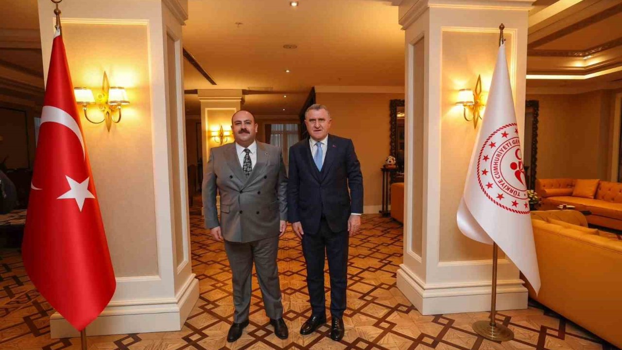 Başkan Hamamcı’nın sözünü verdiği Futbol Sahası ve Spor Kompleksi hayata geçiyor