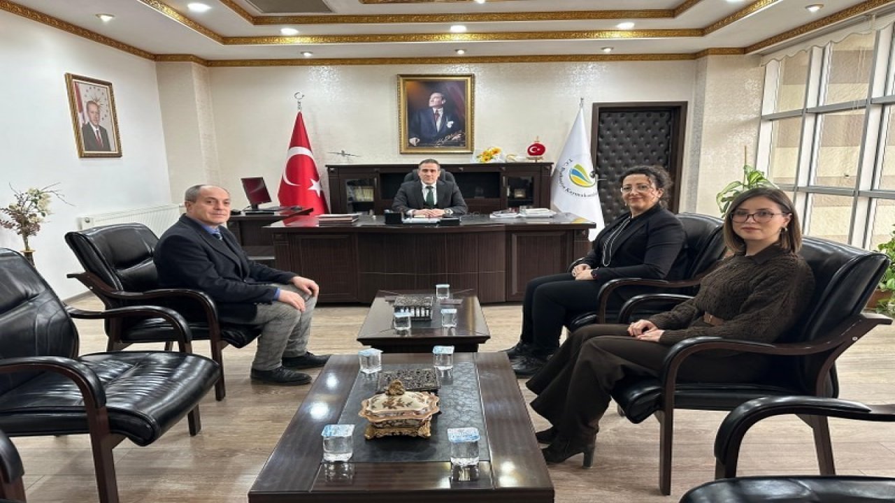 Burhaniye’de Kaymakam Memiş’e Vergi Haftası ziyareti