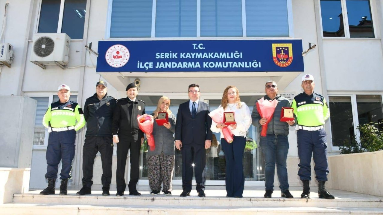 Antalya’da 5 yıl trafik kuralı ihlali yapmayan örnek sürücülere ödül