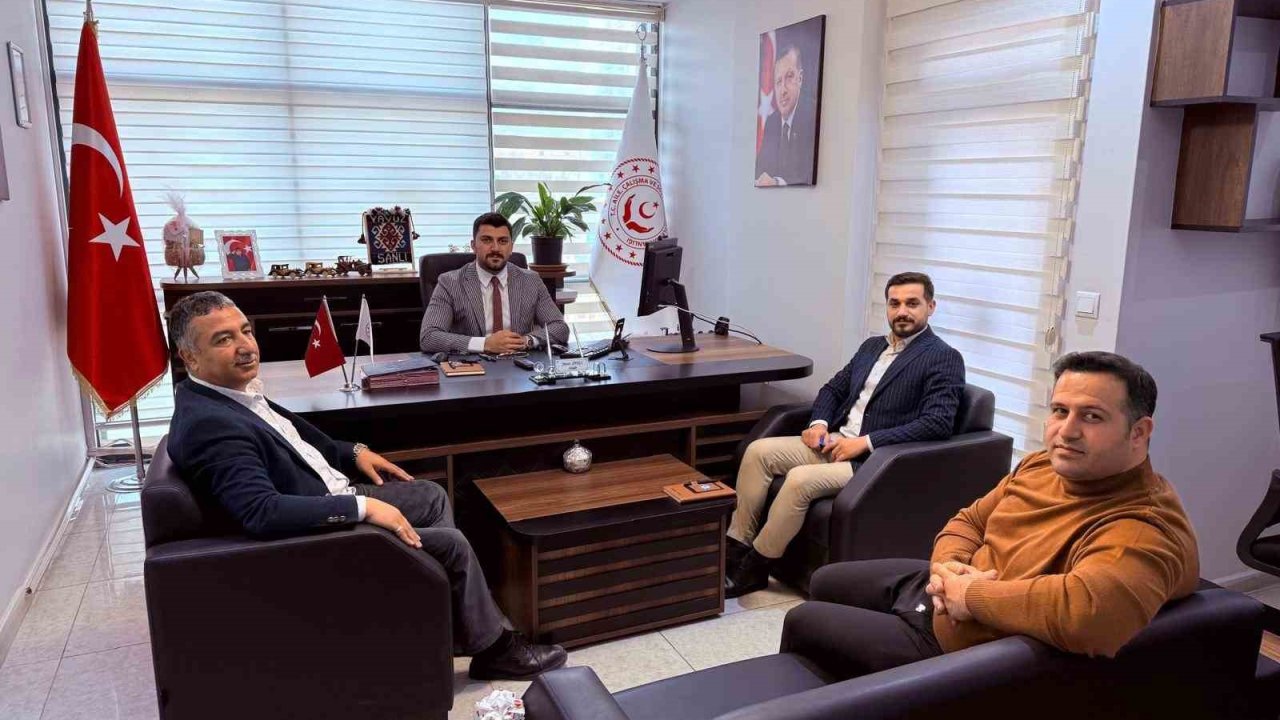 Sağlık-Sen Şırnak Şube Başkanı Anmal: "Aile Yılında sosyal hizmet çalışanlarının sorunlarının çözümünü bekliyoruz"