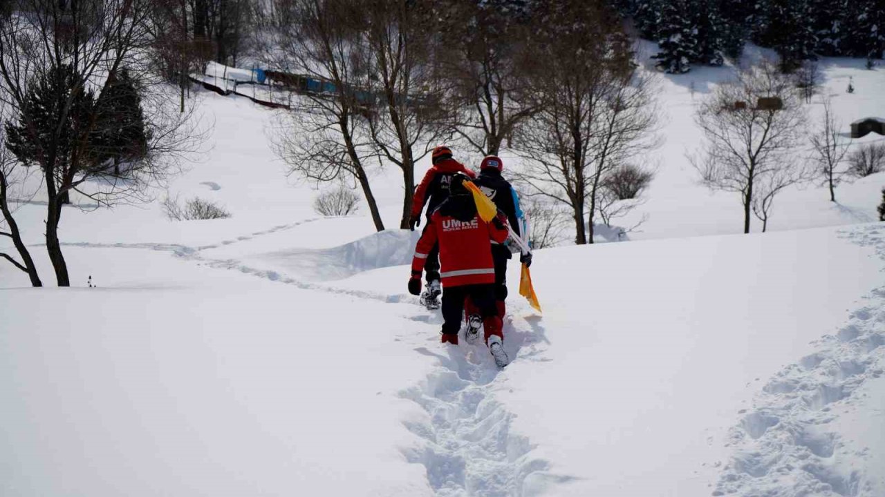 Gümüşhane’de 51 personelle gerçeği aratmayan çığ tatbikatı