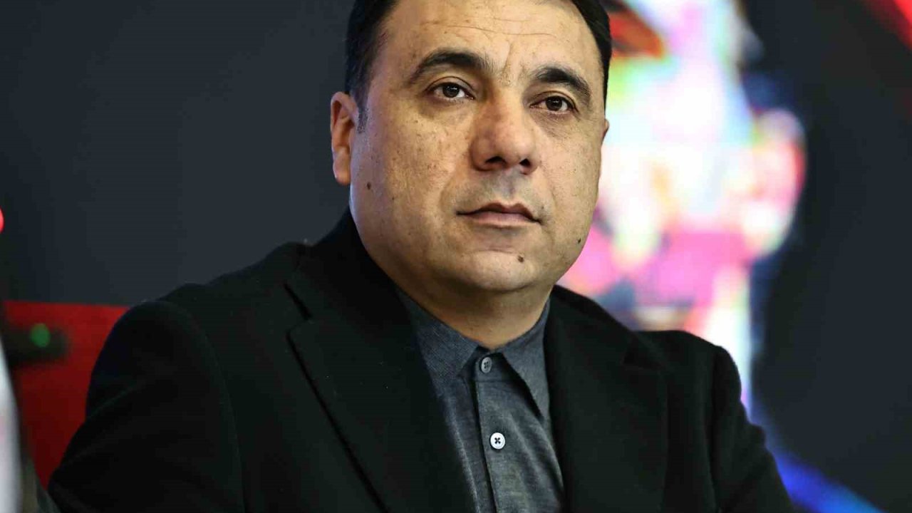 Sivasspor Başkanı Bahattin Eken’den yabancı hakem açıklaması: "Yabancı hakem istemiyoruz"