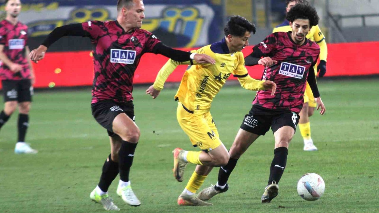 Ziraat Türkiye Kupası: MKE Ankaragücü: 0 - Alanyaspor: 0 (İlk yarı)