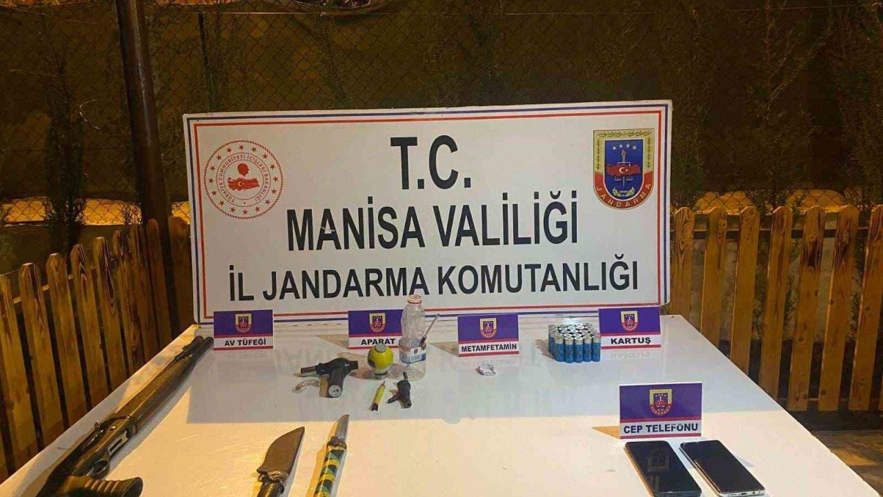 Sarıgöl Jandarması uyuşturucuya geçit vermedi