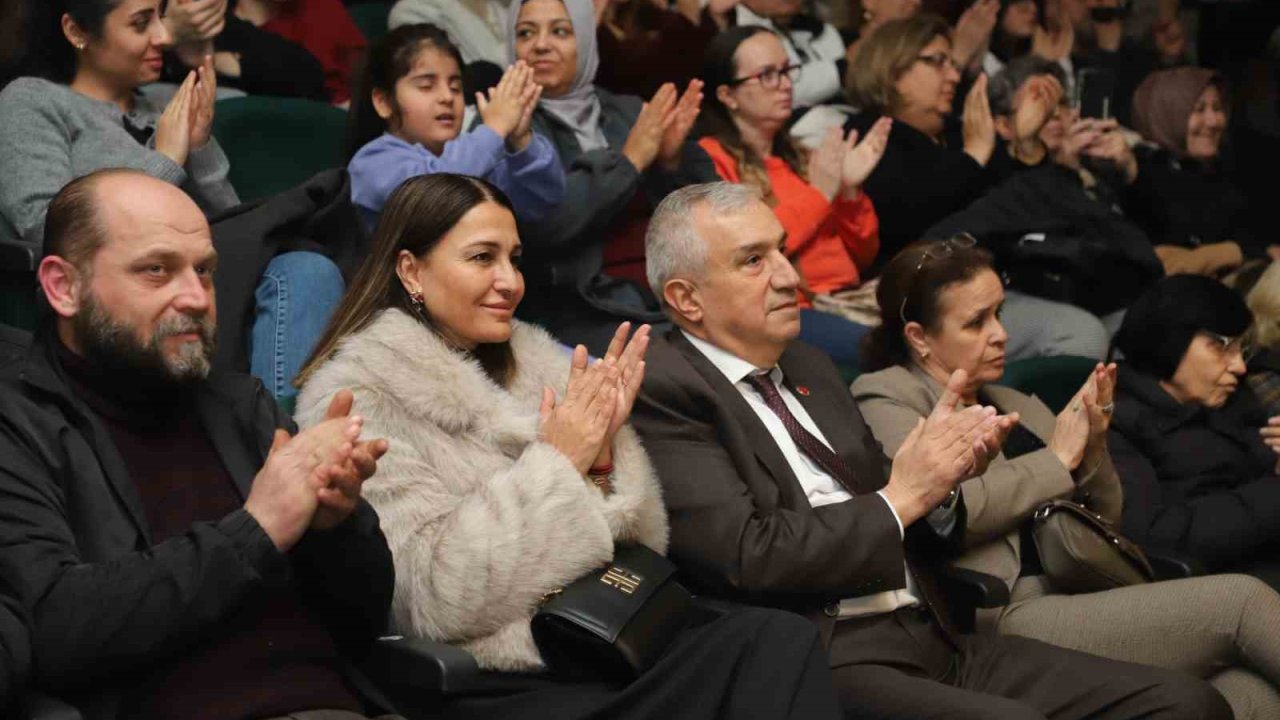 Turgutlu Belediyesinin ‘Kış konseri’ büyüledi