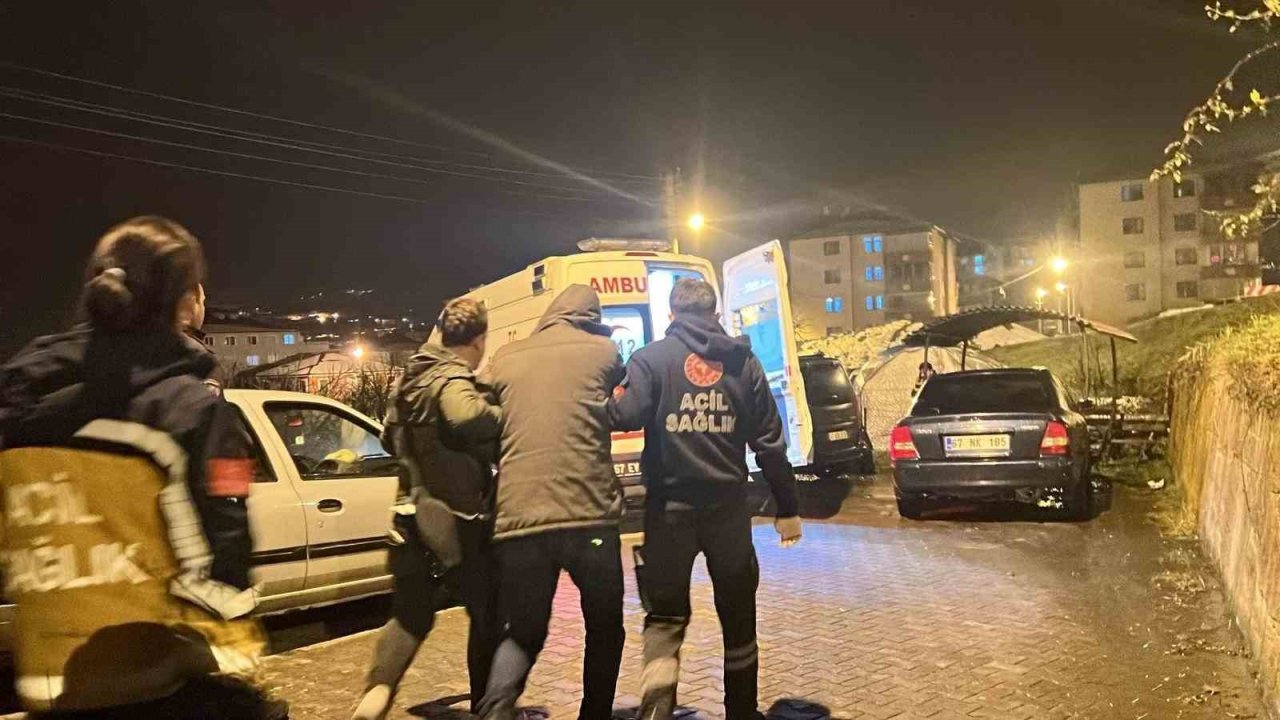 Zonguldak’ta korku dolu gece, çenesine silah dayayıp boşandığı eşinin gelmesini istedi
