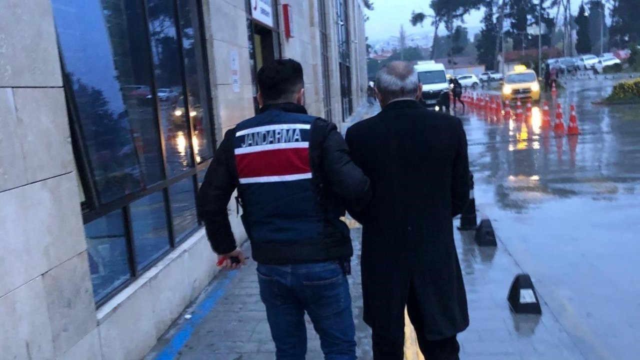 İzmir’de sosyal medyadan terör propagandası operasyonu: 4 gözaltı