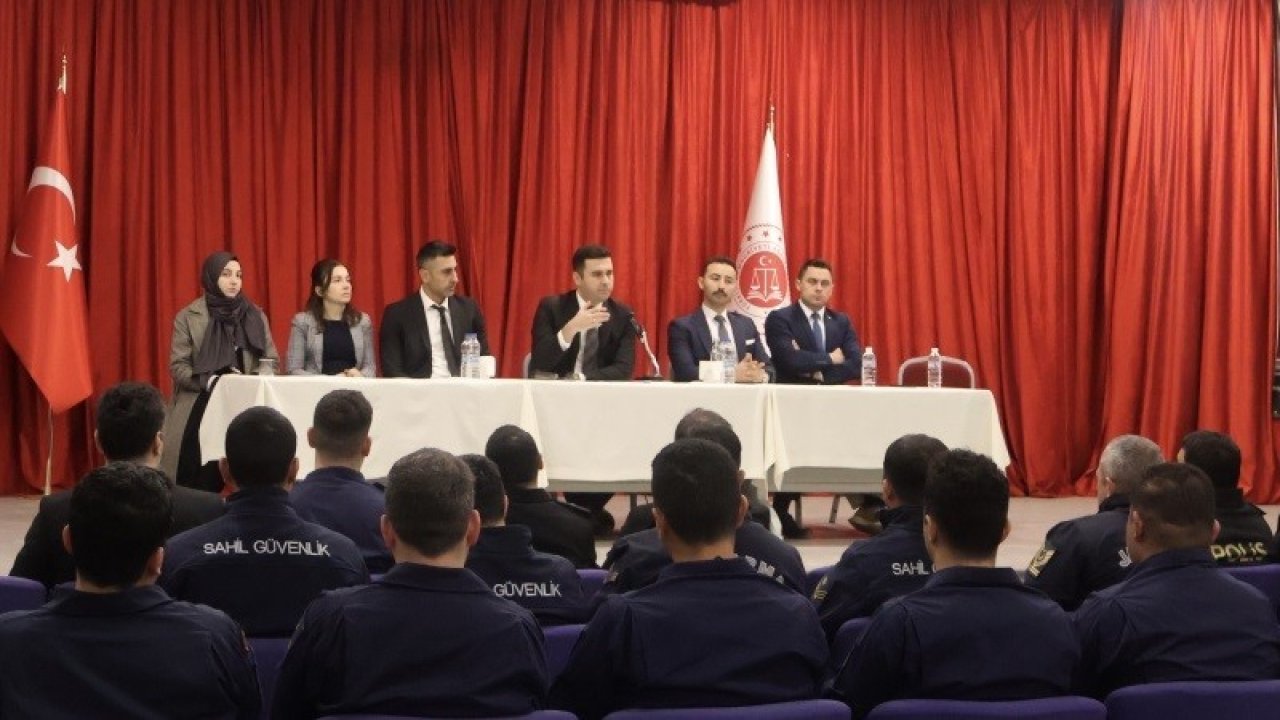 Çeşme Cumhuriyet Başsavcılığı, 2025 yılı adli kolluk değerlendirme toplantısı düzenledi