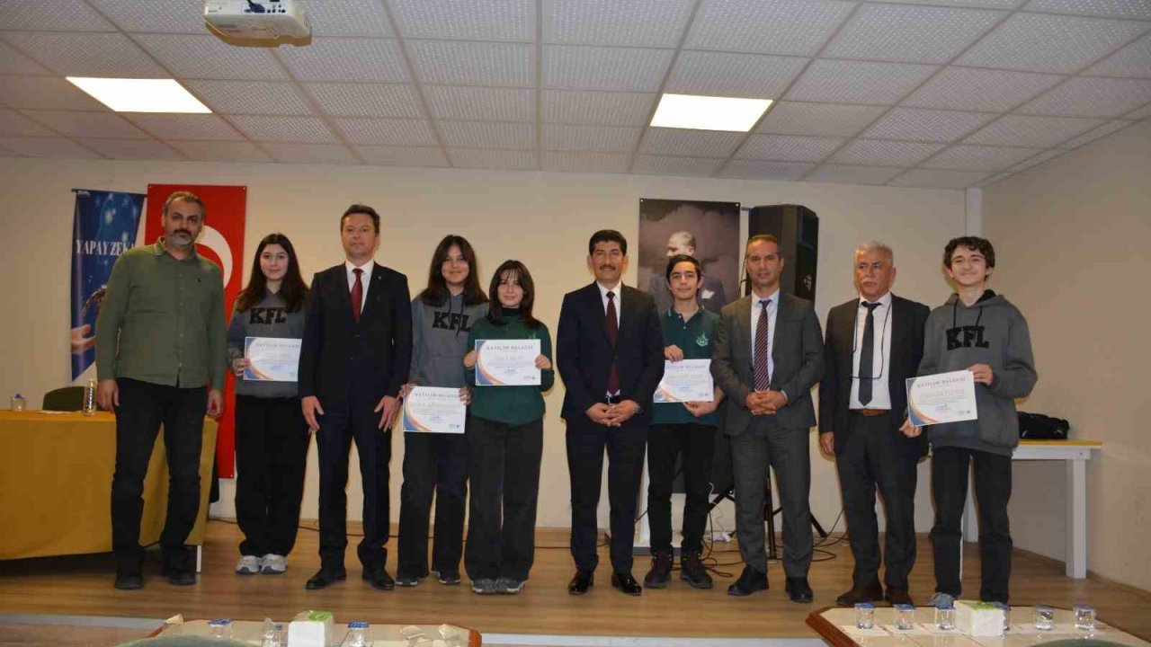 Lise öğrencileri yapay zekaya dikkat çekti