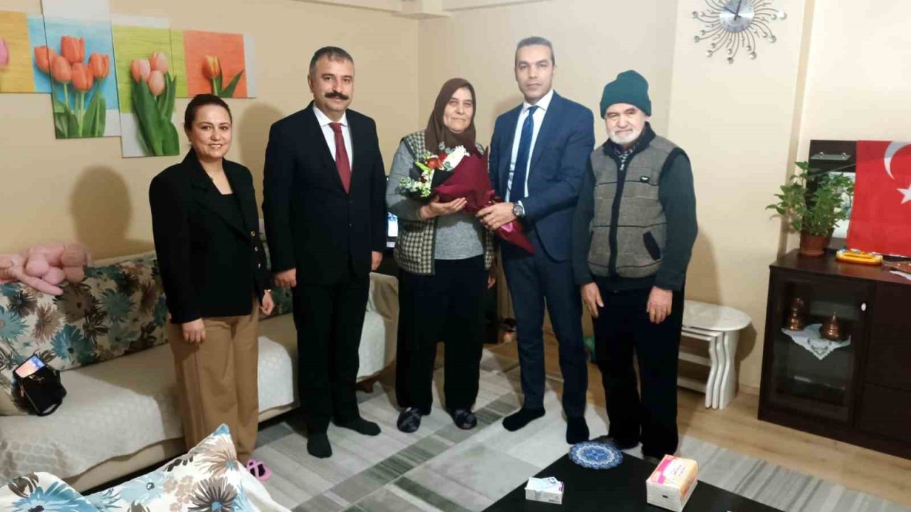 Vali Yardımcısı Çiçek’ten ve Müdür Bayrak’tan ‘Aile Yılı’ etkinlikleri kapsamında ziyaret