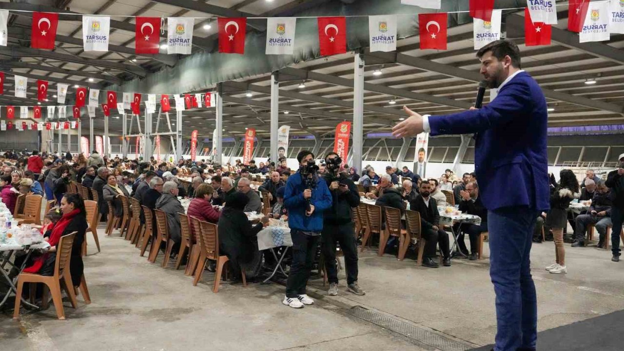 Tarsuslular Ramazan’ın ilk gününde iftar sofrasında buluştu