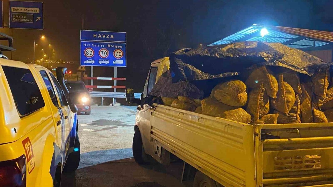 Samsun’da kaçak avlanan 3,5 ton midye ele geçirildi