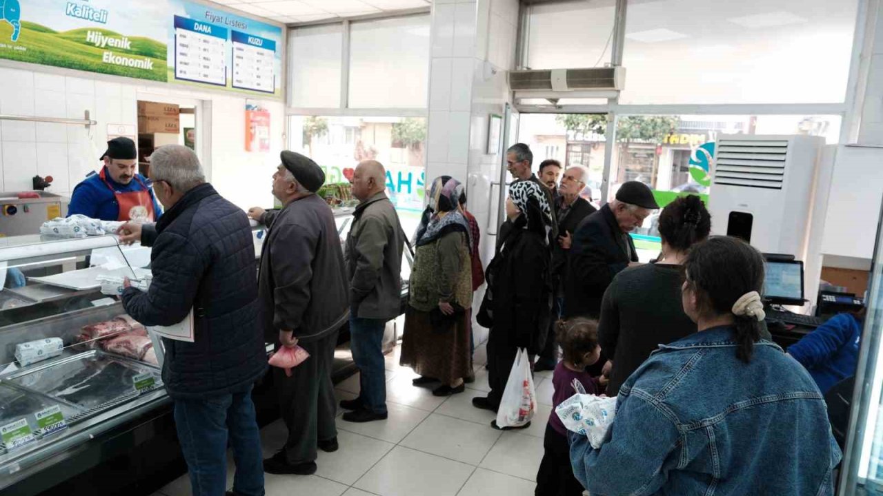 Başkan Çerçioğlu, Aydın’daki emeklilerin ve ailelerin bütçelerine destek oluyor