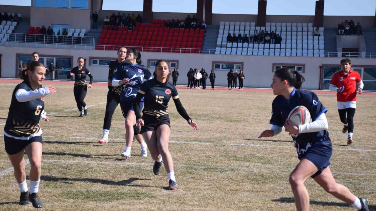 11 kentten katılımın sağlandığı Ragbi Grup Müsabakaları sona erdi