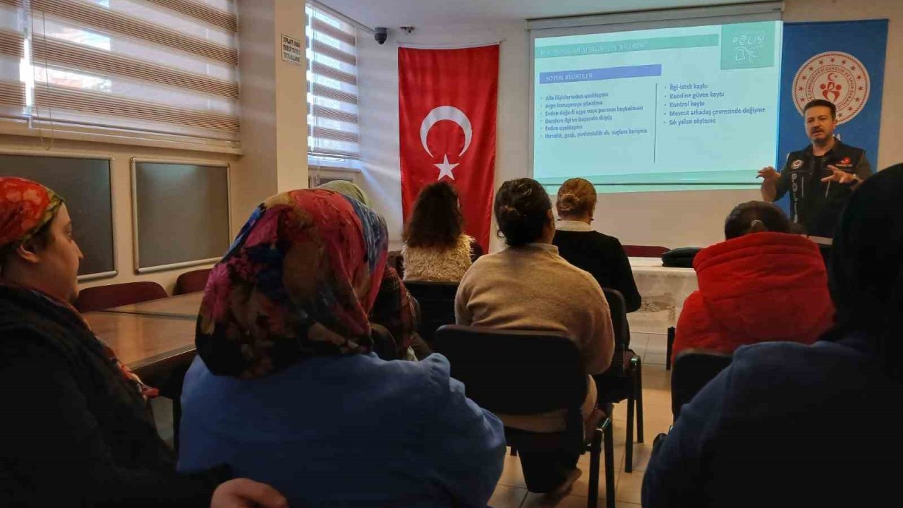 Bursa’da vatandaşlara ’Narko Nokta’ ve ’Narkolog’ eğitimi