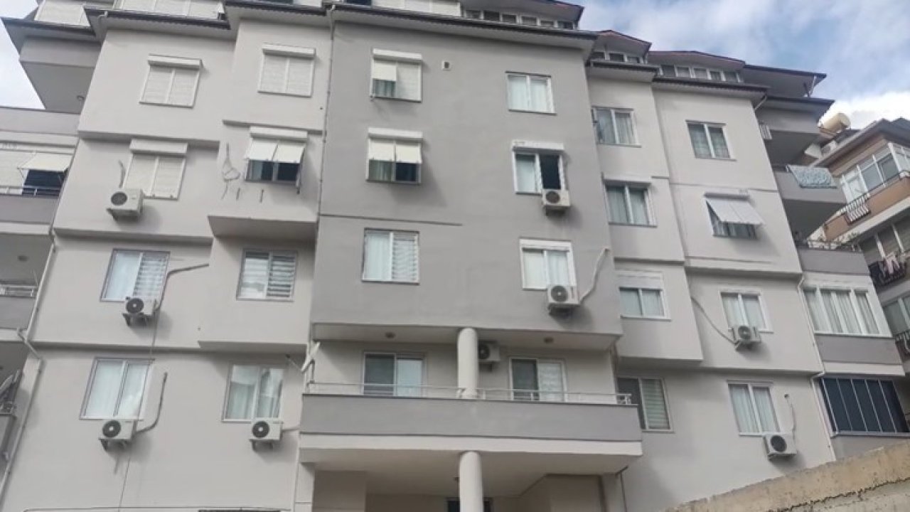 Alanya’da 4. kattan düşen kadın hayatını kaybetti