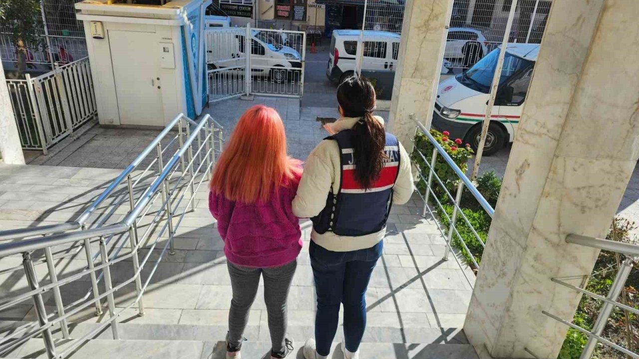 Salihli’de aranan 4 şahıs jandarmadan kaçamadı