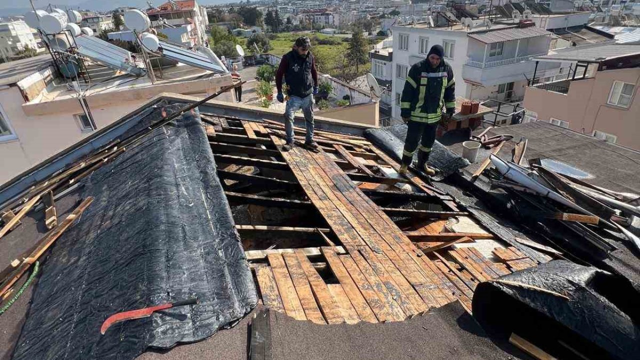 Didim’de 1 günde 2 ev yangını