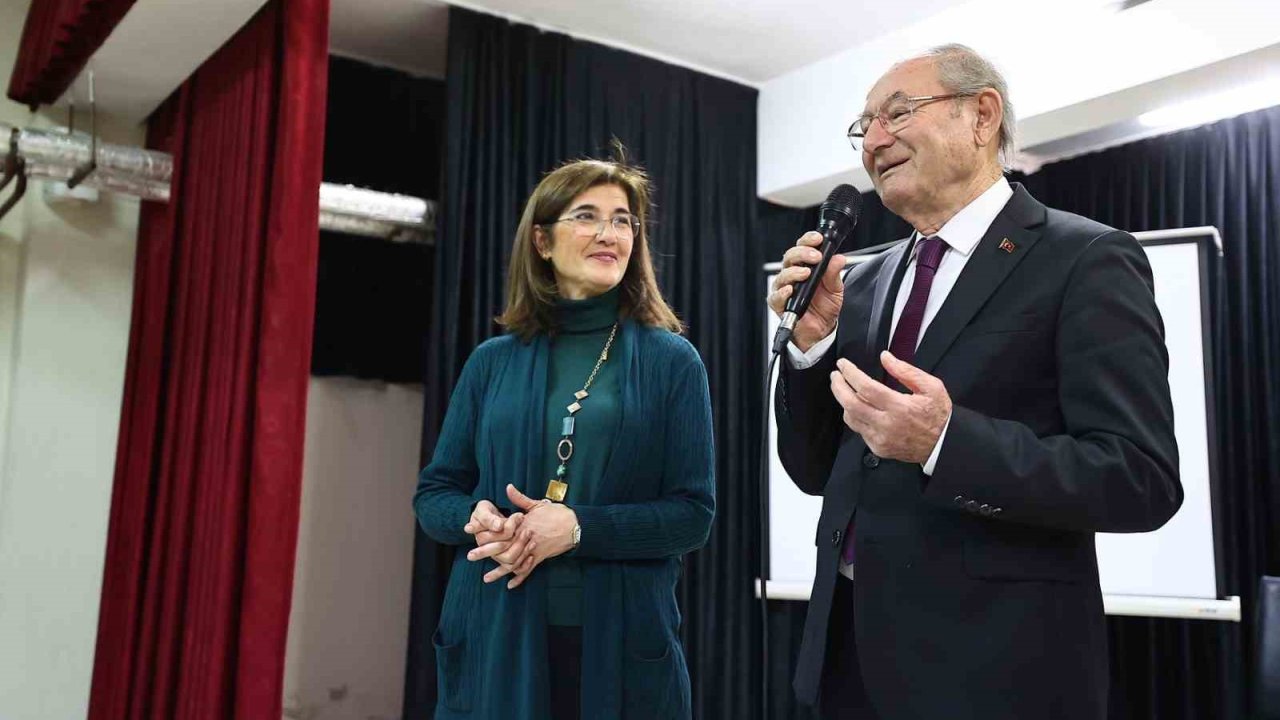 Büyükşehir Belediyesi Kadın Meclisi’nden 8 Mart’a özel söyleşi