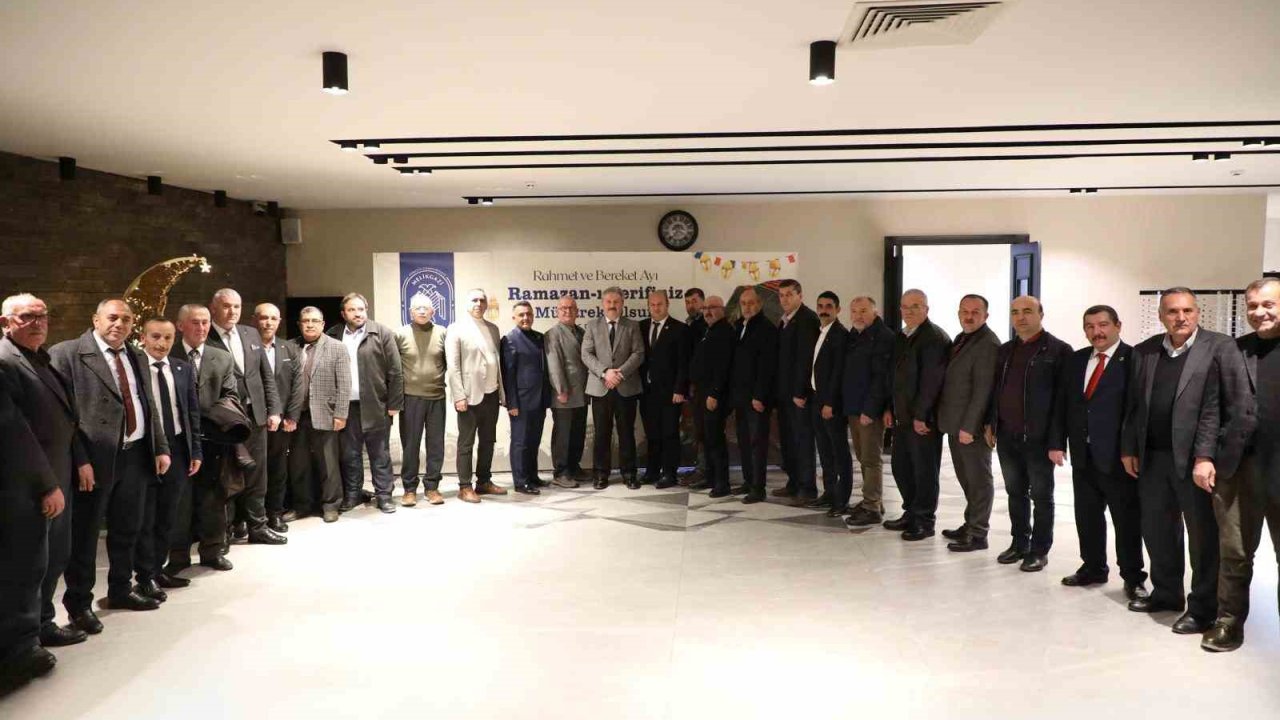 Başkan Palancıoğlu muhtarlarla bir araya geldi