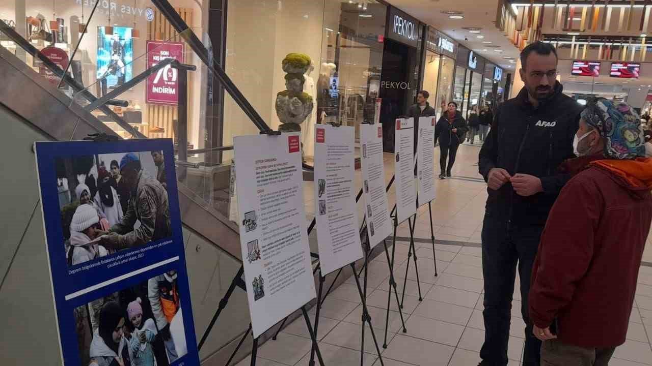 Espark’ta deprem farkındalık sergisi düzenlendi