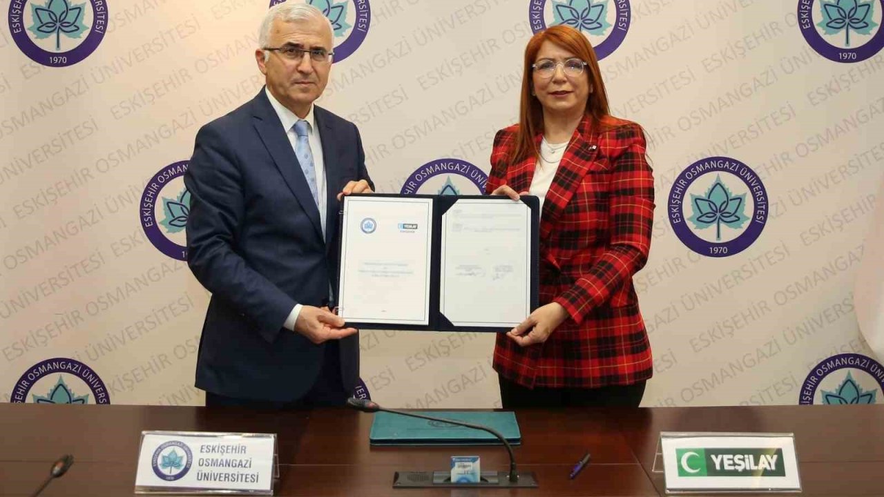 ESOGÜ ile Türkiye Yeşilay Cemiyeti Eskişehir Şubesi arasında iş birliği protokolü