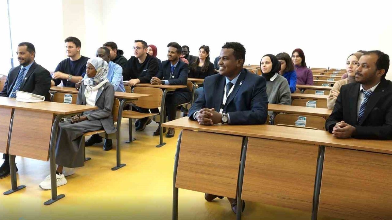 NÖHÜ, Sudanlı Akademisyen ve Öğrencilere Kapılarını Açtı