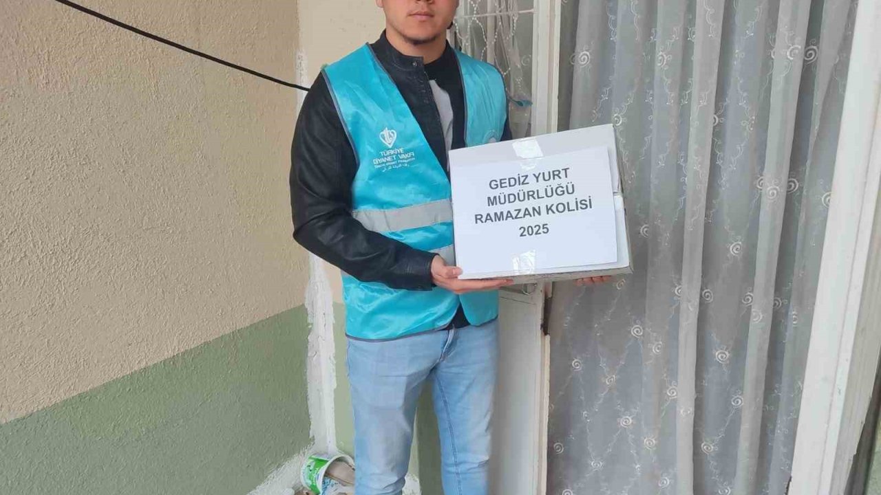 Gediz’de üniversiteli öğrencilerden  örnek davranış