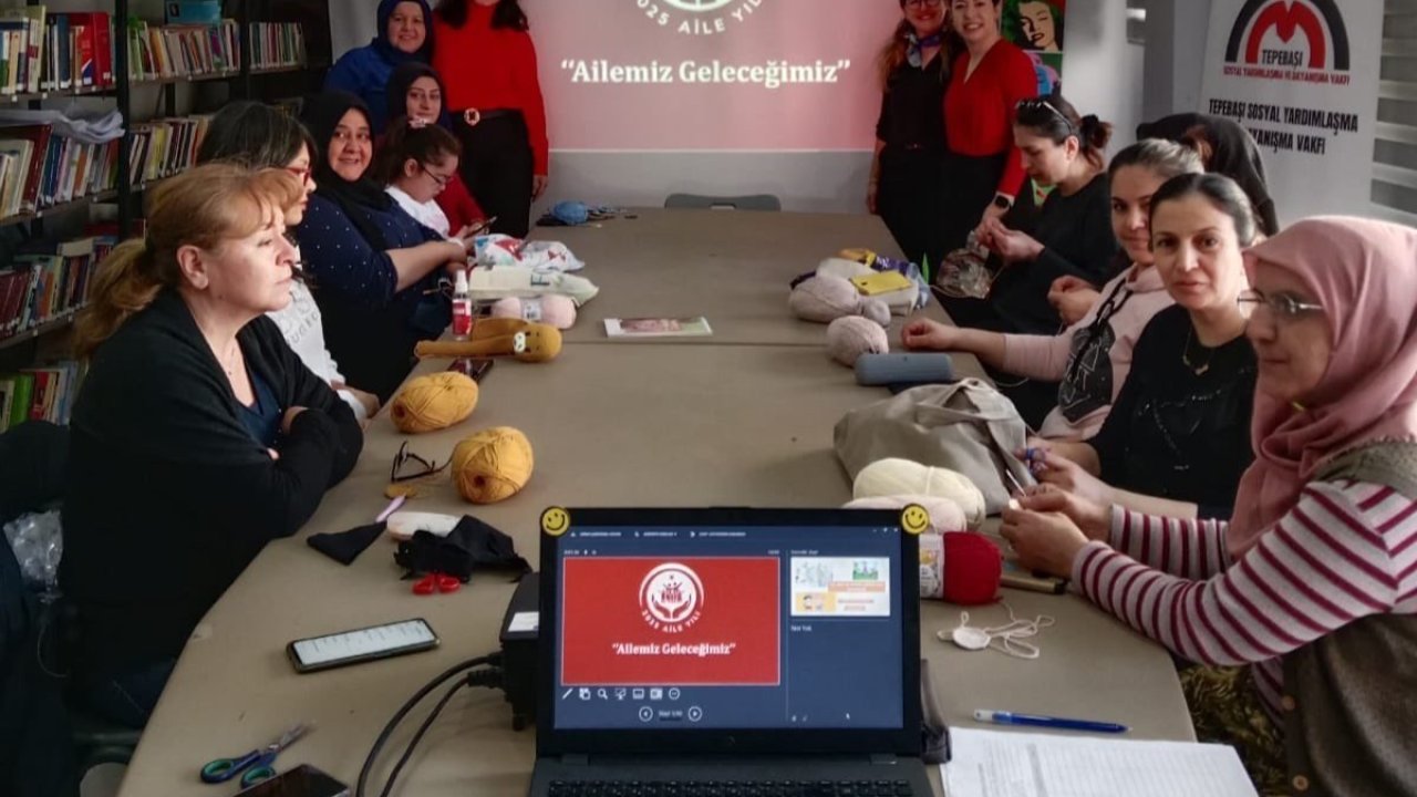 Aile Destek Merkezi kursiyerlerine eğitim verildi