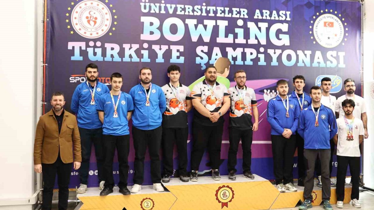 Bayburt Üniversitesi, bowling şampiyonasını 12 madalyayla şampiyon tamamladı