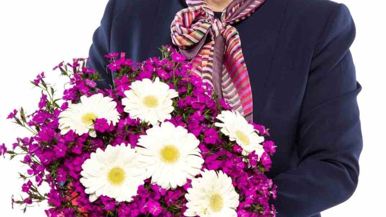 Şahin: "Dünyanın güzelleşmesi kadınların mutluluğuna ve huzuruna bağlıdır"