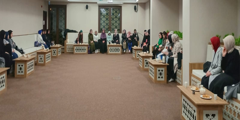 Kars İl Müftülüğünden Üniversiteli Gençlere Siyer-i Nebi Sohbeti