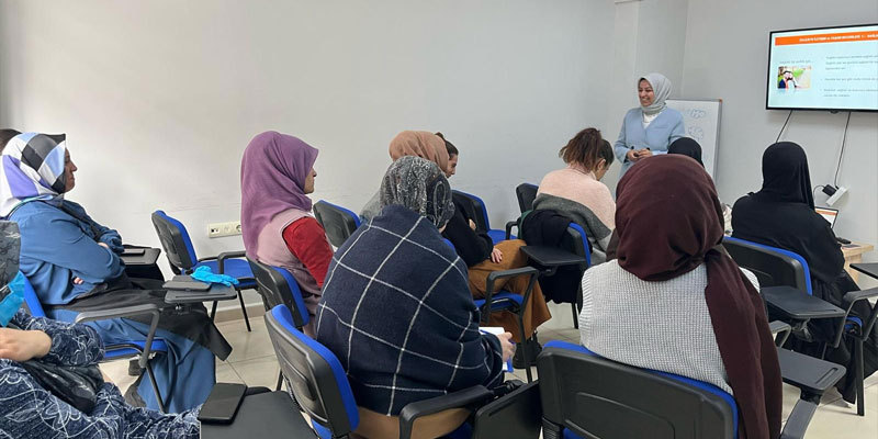 Kars’ta “Evlilikte İletişim ve Yaşam Becerileri” Eğitimi Verildi