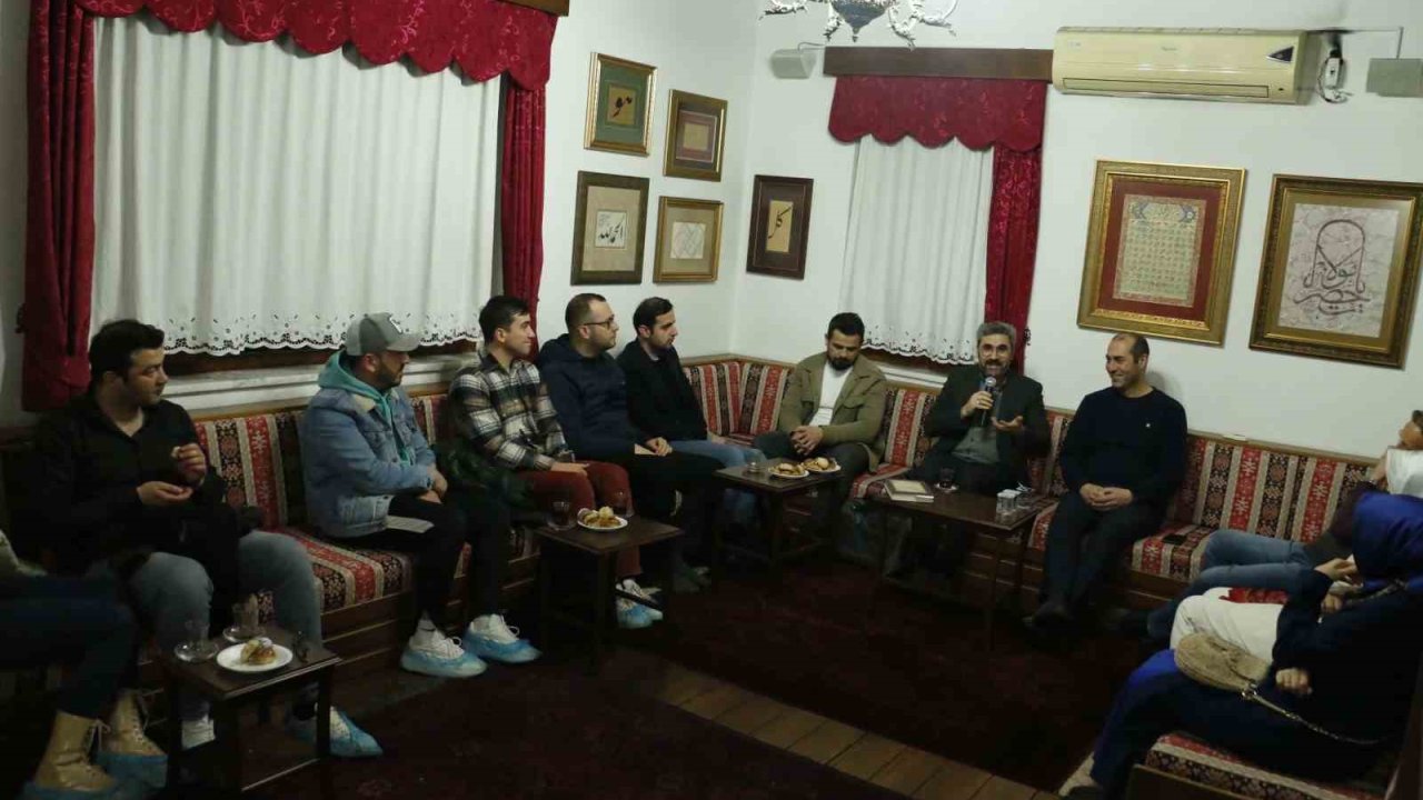 Mevlevi Evi’nde Mevlana’nın öğretileri anlatıldı