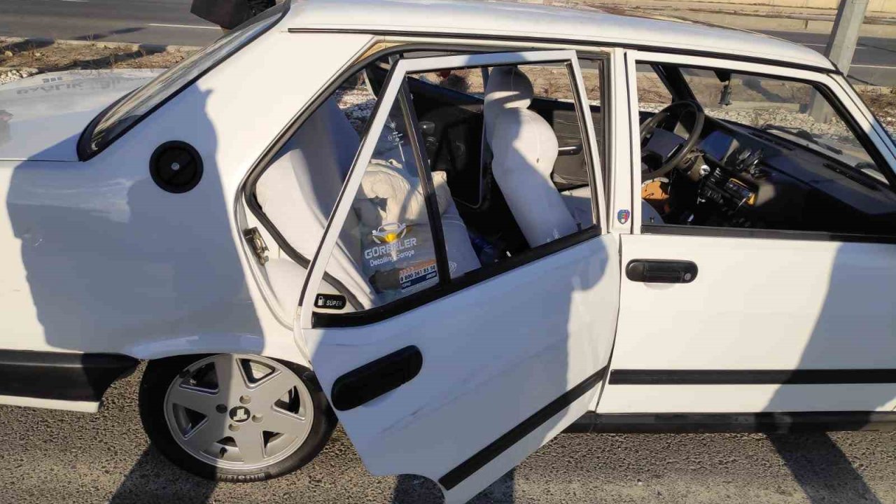 Kütahya’da taraftarlar, araçlara ve şahıslara saldırdı