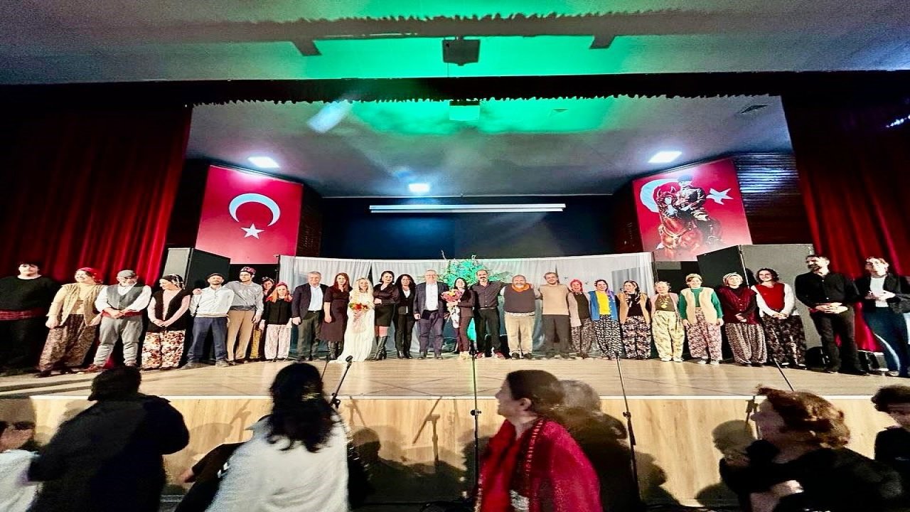 Sarıkız efsanesi tiyatro sahnesinde canlandı