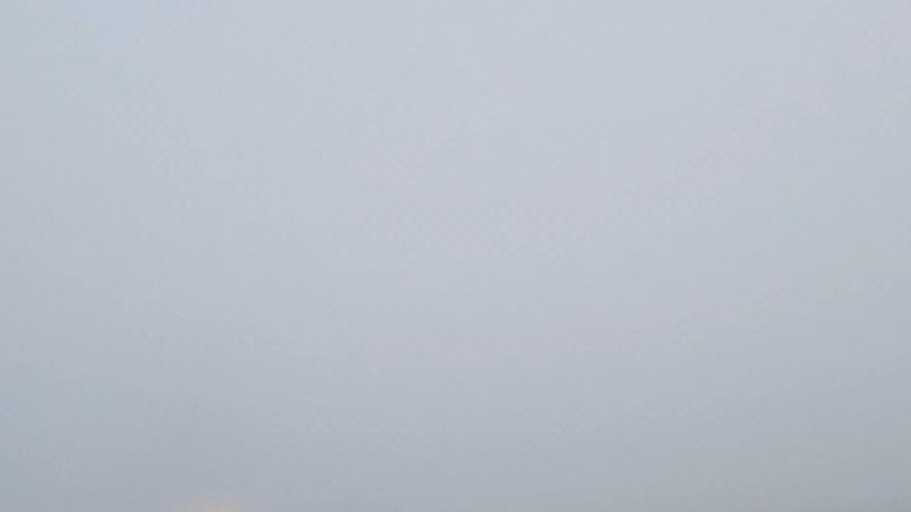 Aydınlılar güne sisle uyandı