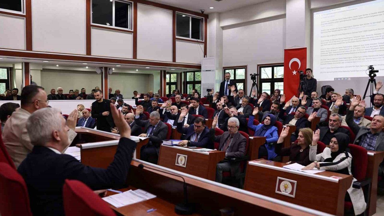 İki büyük tesis için meclis kararı: "Sakarya raylı sisteme kavuşacak"