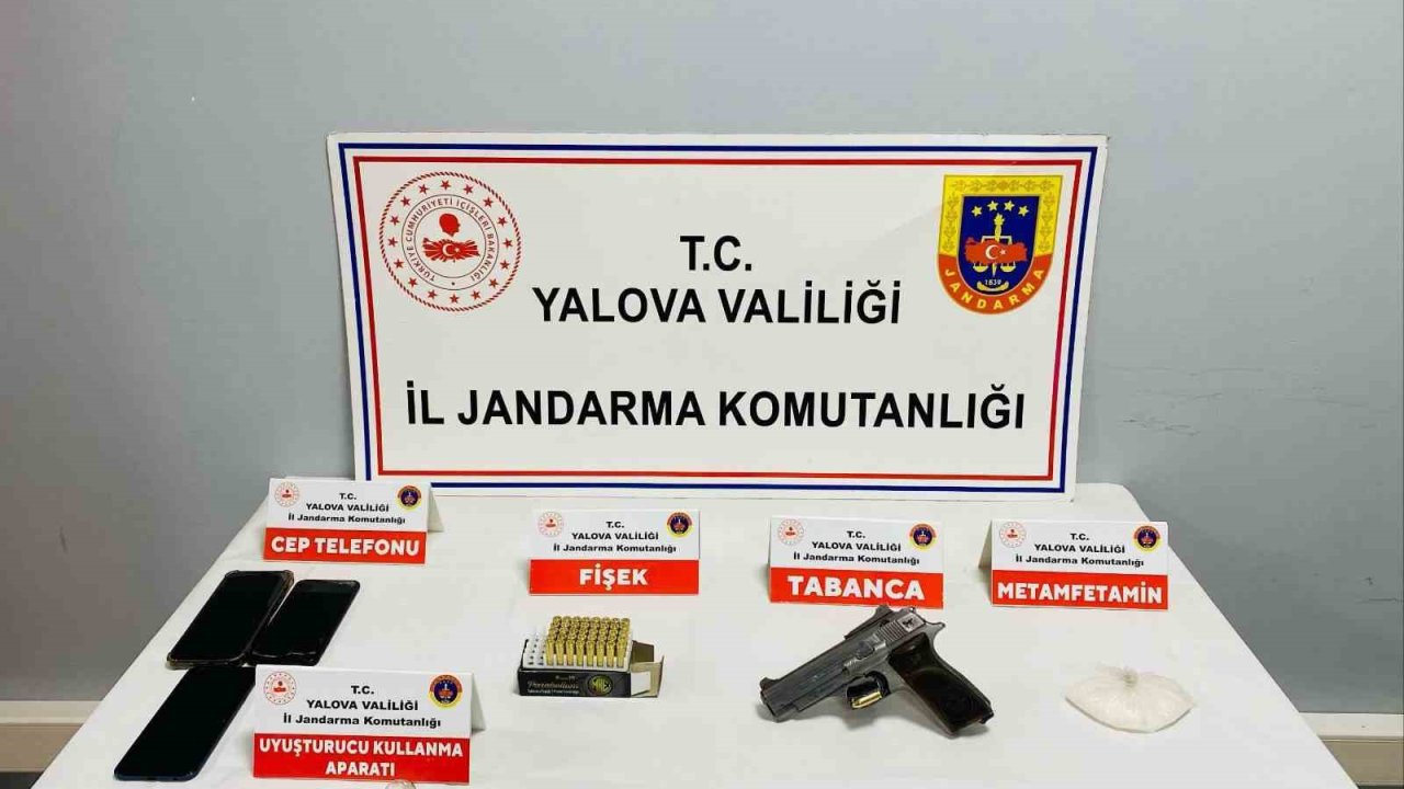 Yalova’da uyuşturucu operasyonu: 3 gözaltı